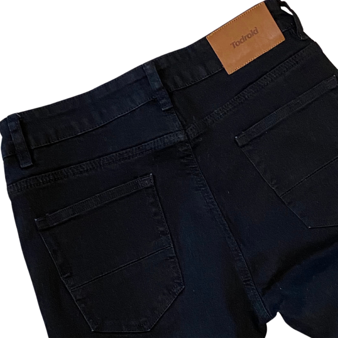 Black Basic<p>[Slim-Fit-]