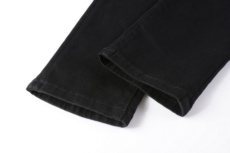 Black Basic<p>[Slim-Fit-]